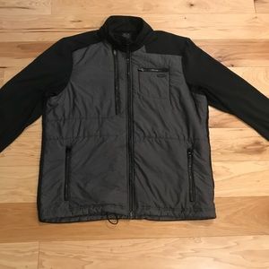 Oakley XL polyester puff jacket.
